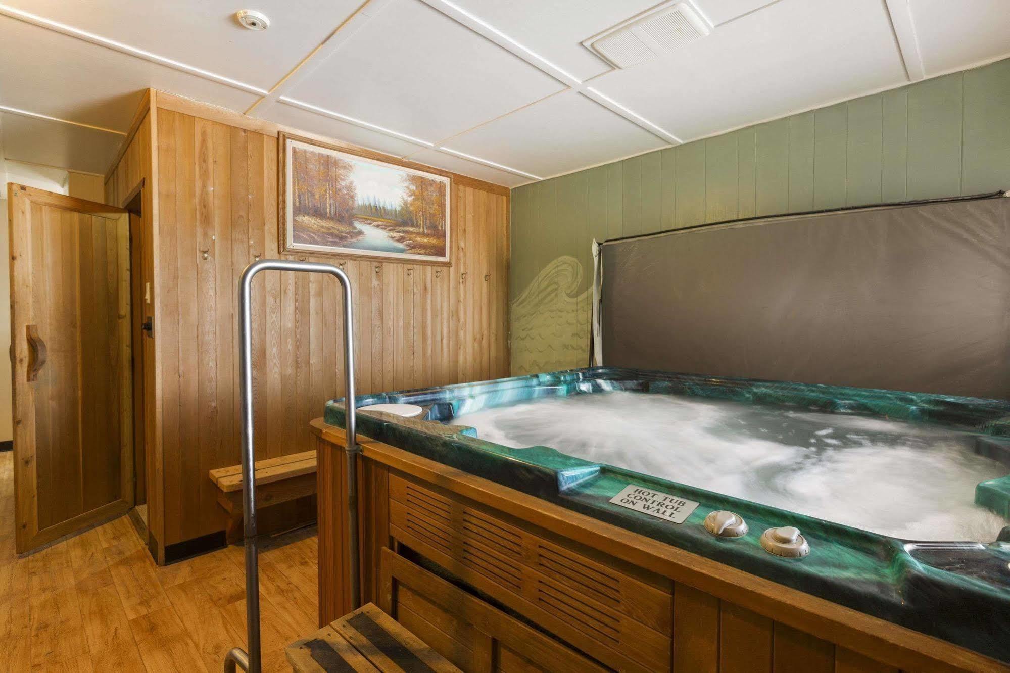 Travel Inn Cochrane Kültér fotó